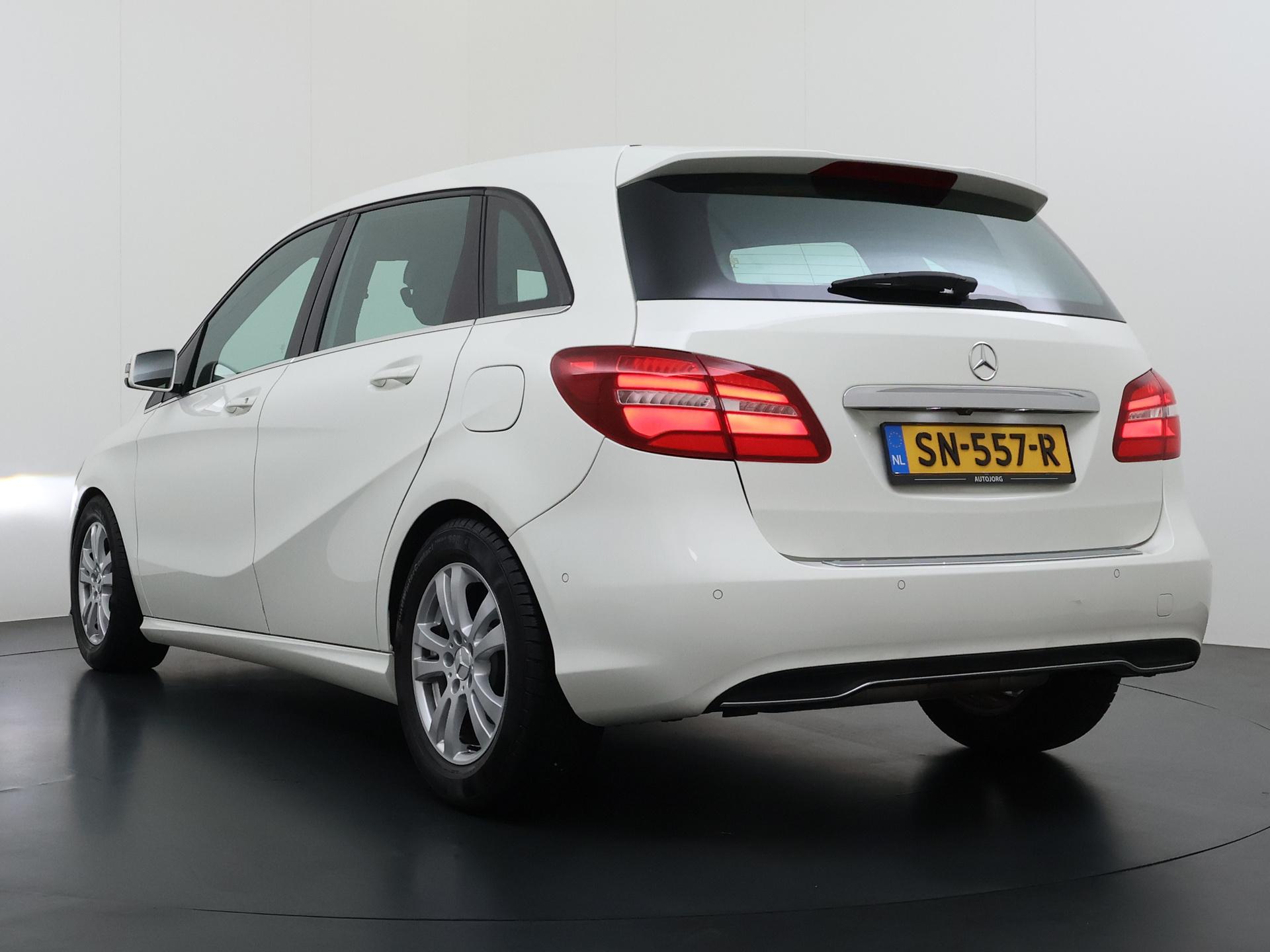 Mercedes-Benz B-klasse 200 d Business Solution 1