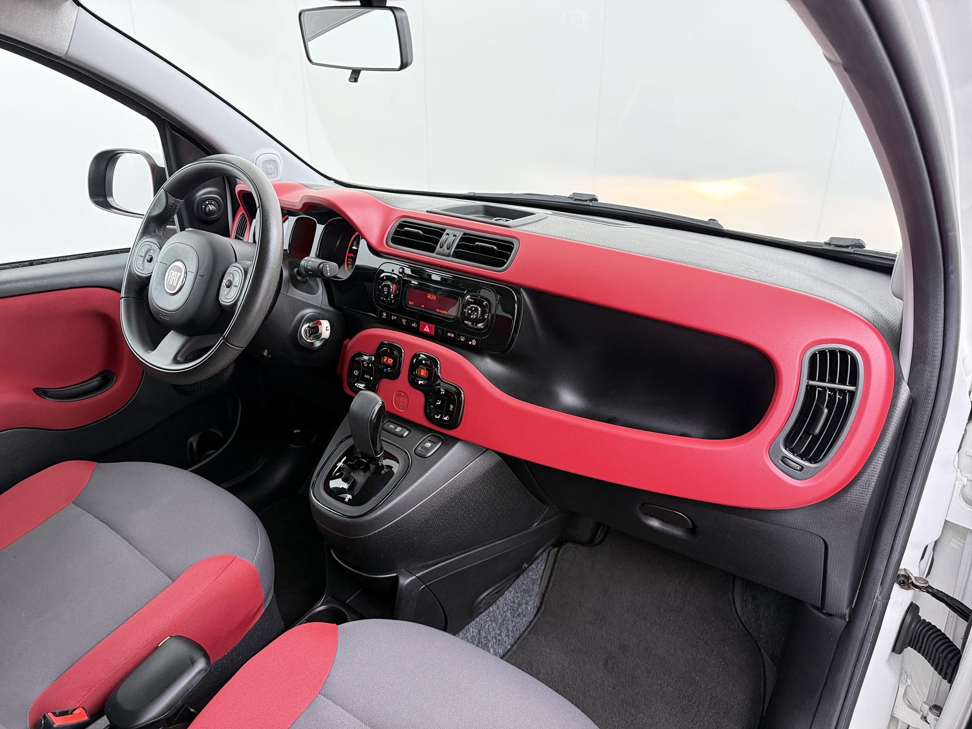 Fiat Panda 0.9 TwinAir Lounge 11