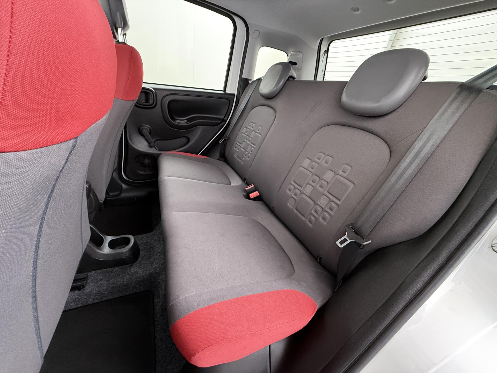 Fiat Panda 0.9 TwinAir Lounge 19