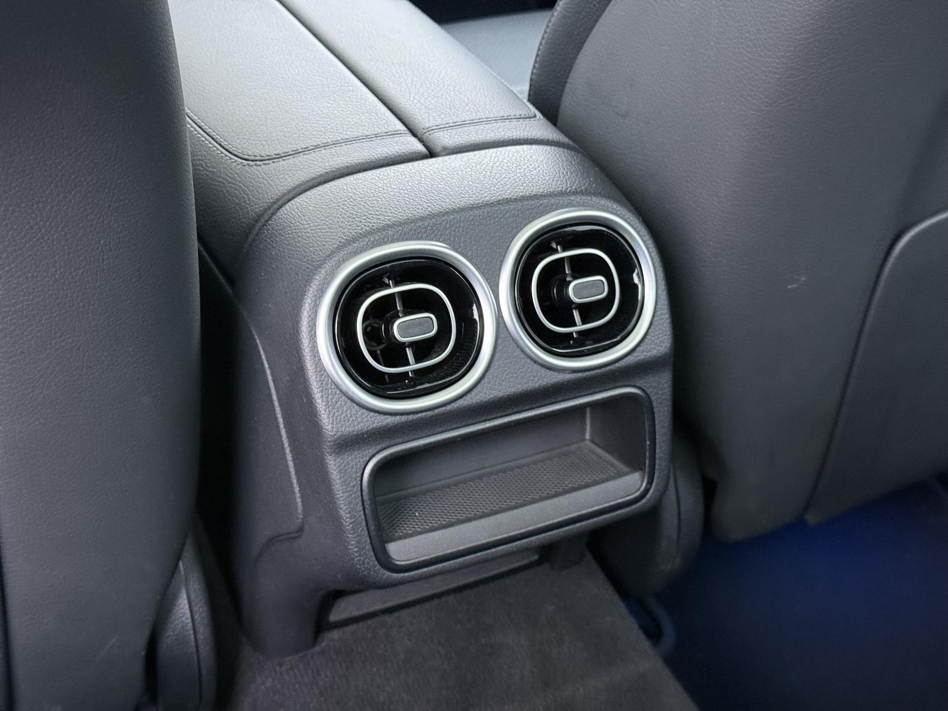 Mercedes-Benz C-klasse Estate 300 e AMG Line 29