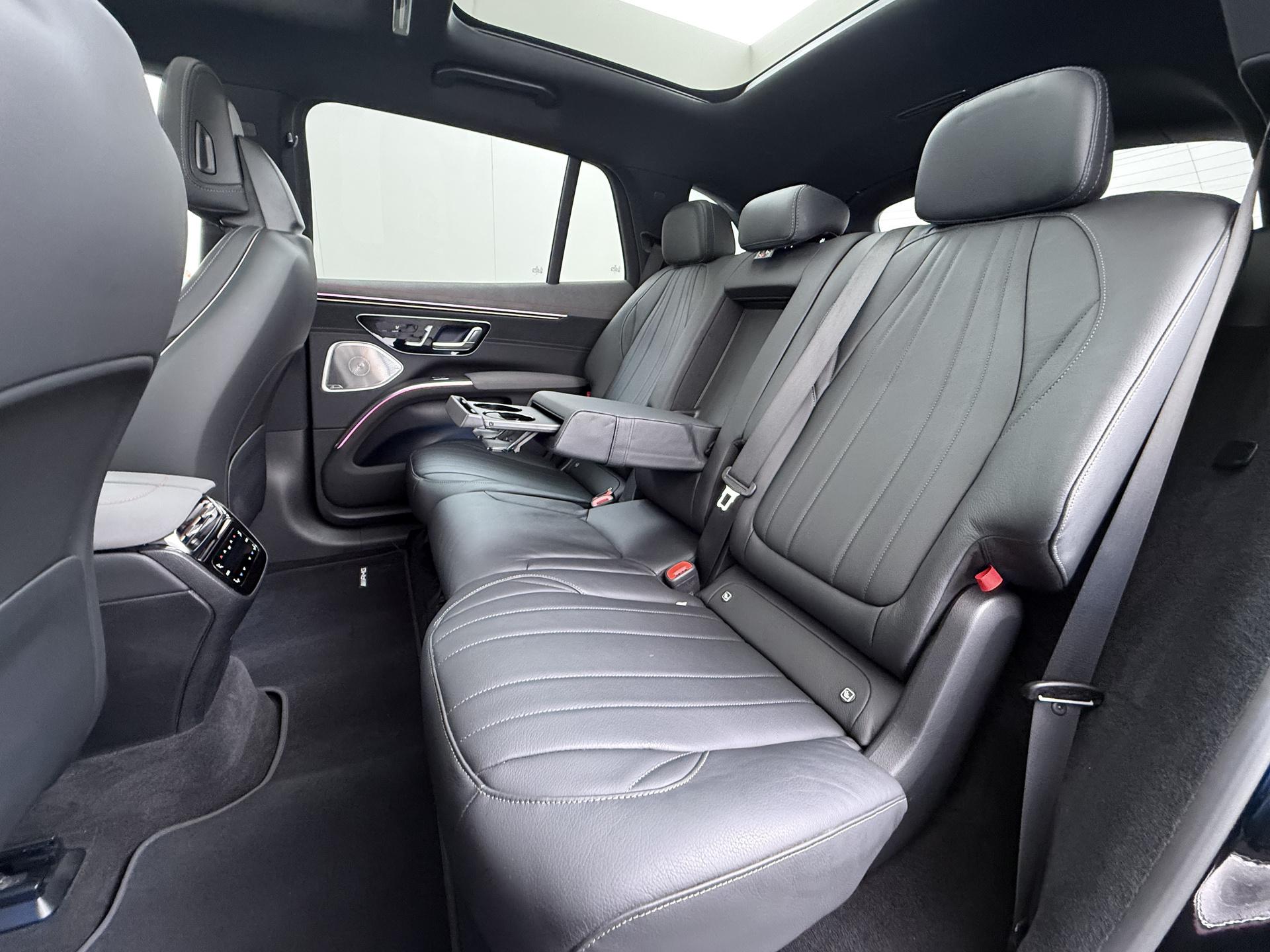 Mercedes-Benz EQS SUV 580 4MATIC AMG Line 7-pers. 108 kWh Accu 32