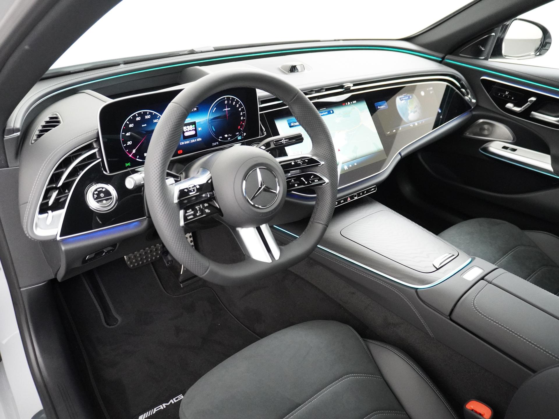 Mercedes-Benz E-klasse Estate 300 e Sport Edition 1