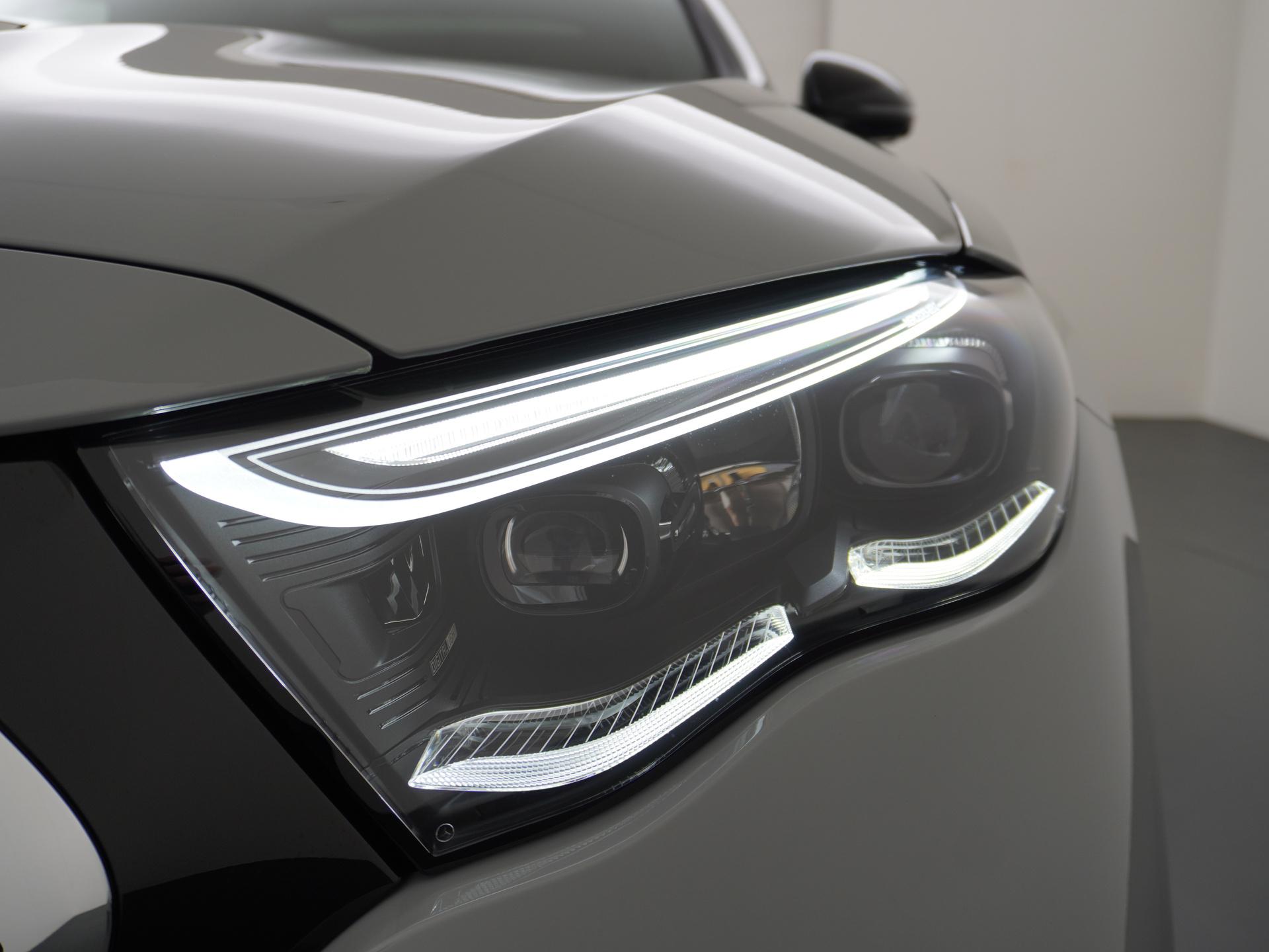 Mercedes-Benz E-klasse Estate 300 e Sport Edition 22