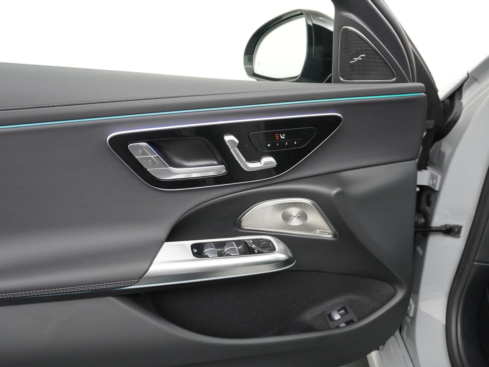 Mercedes-Benz E-klasse Estate 300 e Sport Edition 23