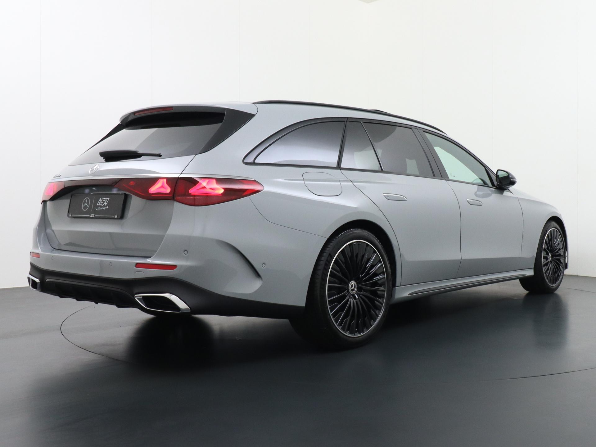 Mercedes-Benz E-klasse Estate 300 e Sport Edition 8