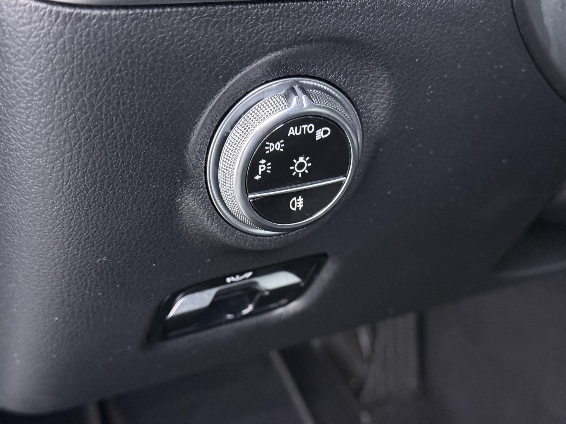 Mercedes-Benz C-klasse Estate 300 e Business Line Star Edition 26