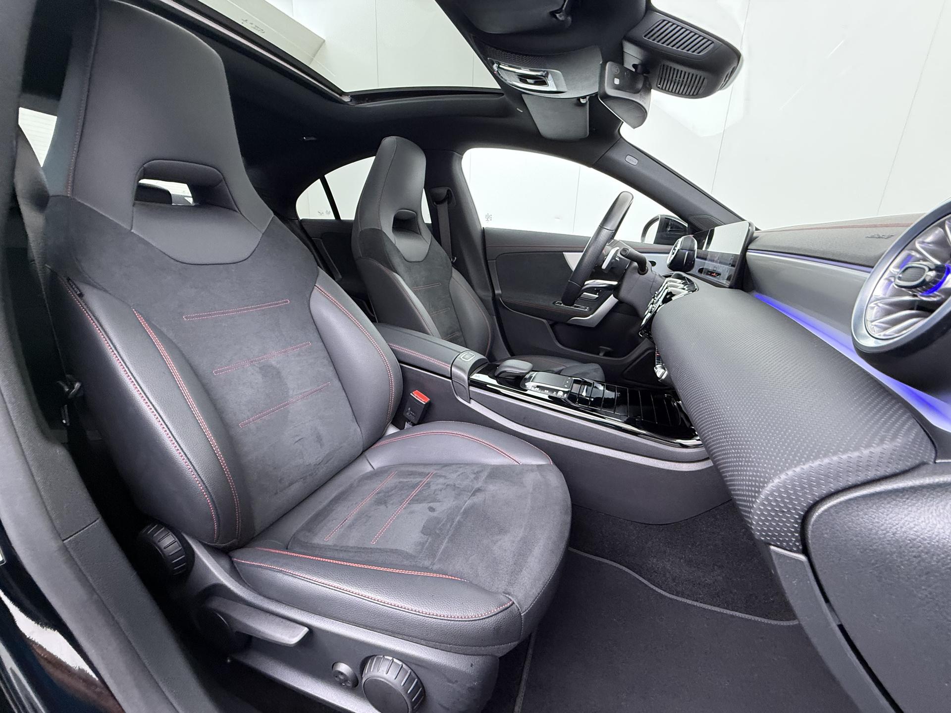 Mercedes-Benz CLA-klasse 250 e AMG Business Line 16