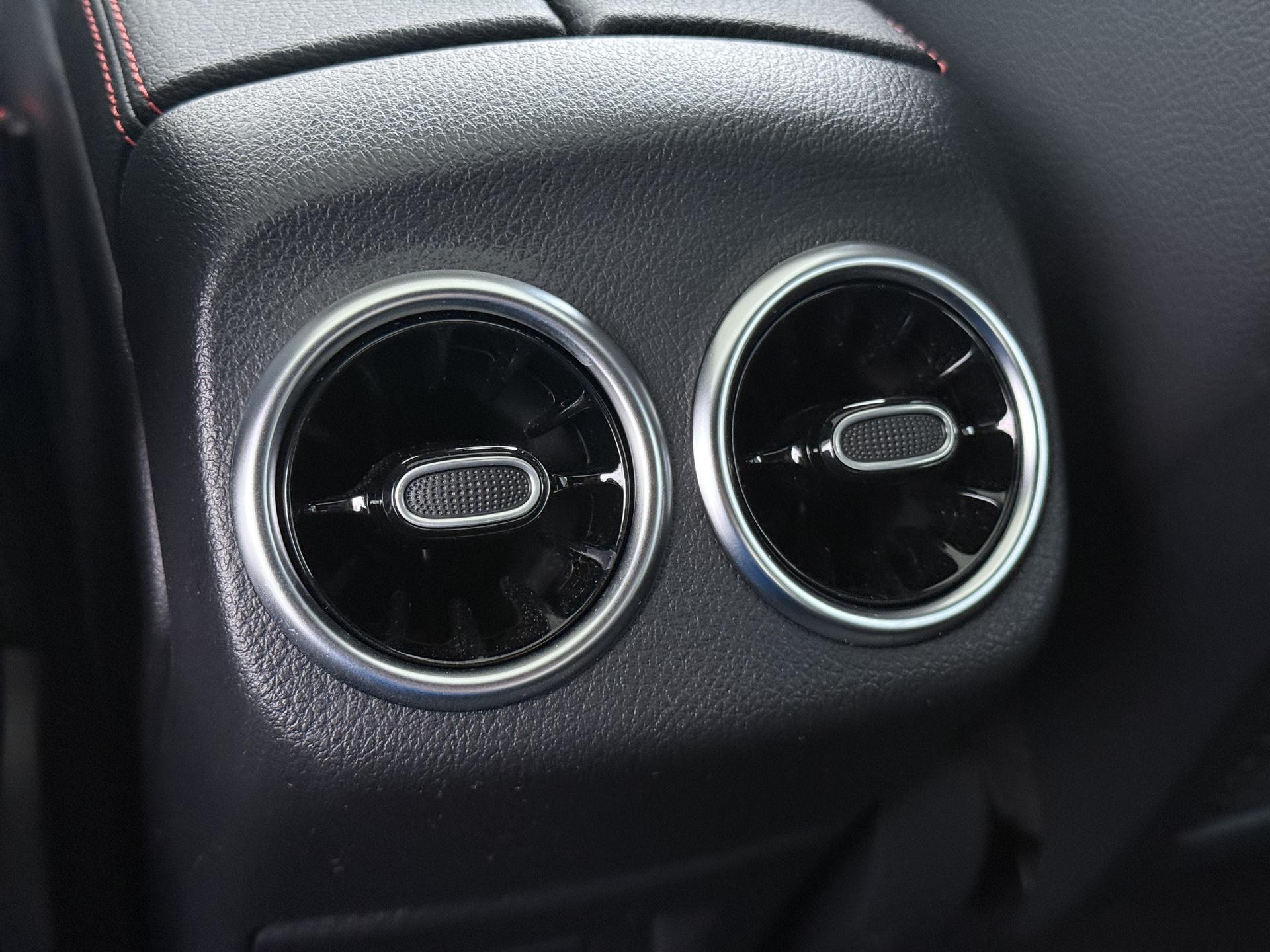 Mercedes-Benz CLA-klasse 250 e AMG Business Line 28