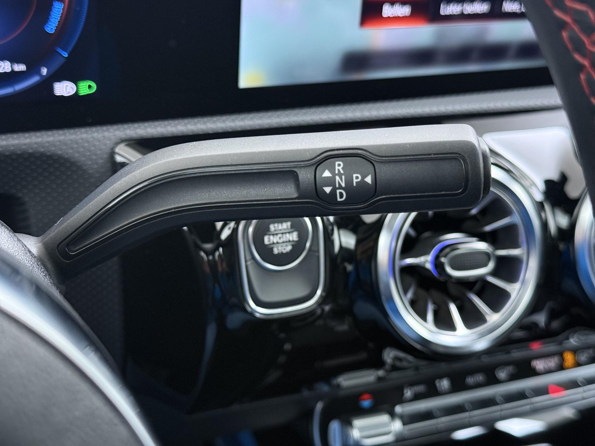 Mercedes-Benz CLA-klasse 250 e AMG Business Line 31