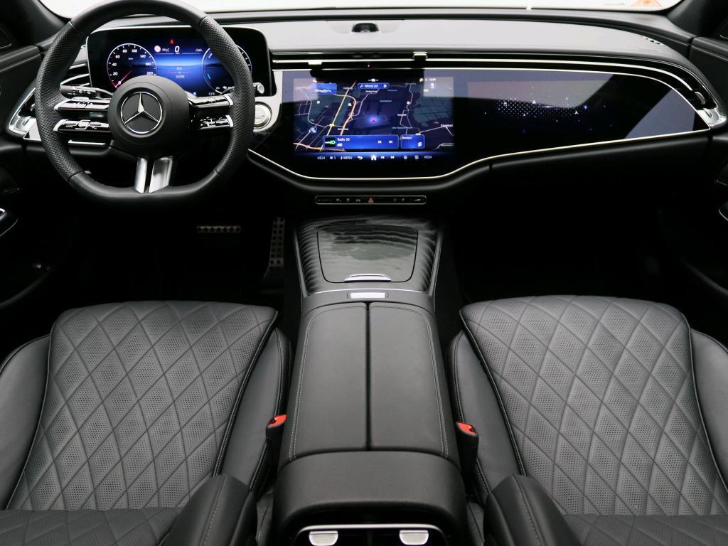 Mercedes-Benz E-klasse Estate 300 e Sport Edition 1