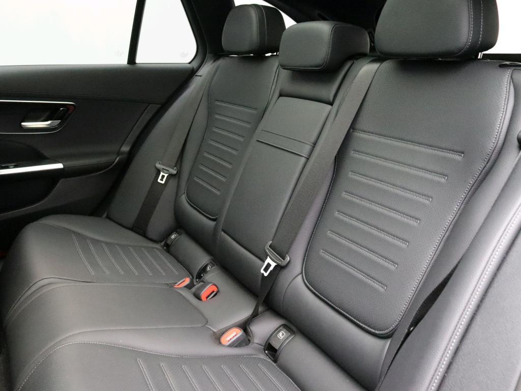 Mercedes-Benz C-klasse Estate 300 e AMG Star Edition 7