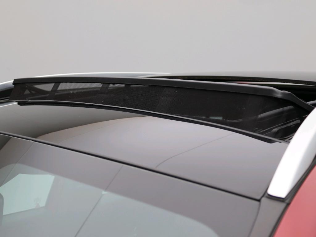 Mercedes-Benz GLB 200 Luxury Business Solution 3