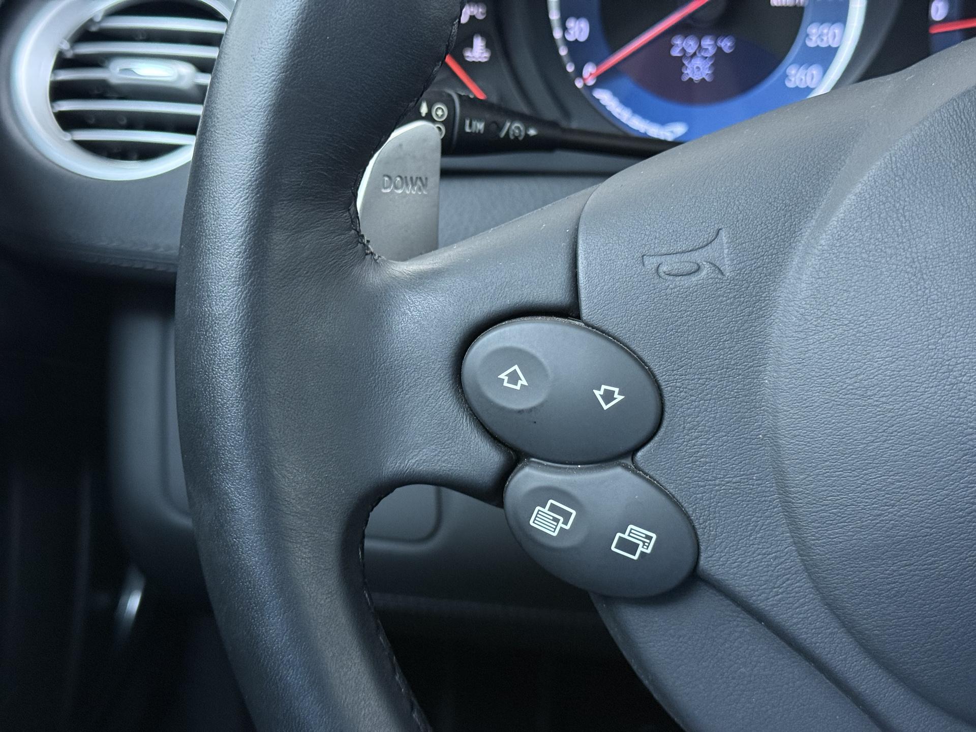 Mercedes-Benz SLR 5.4 V8 McLaren 22