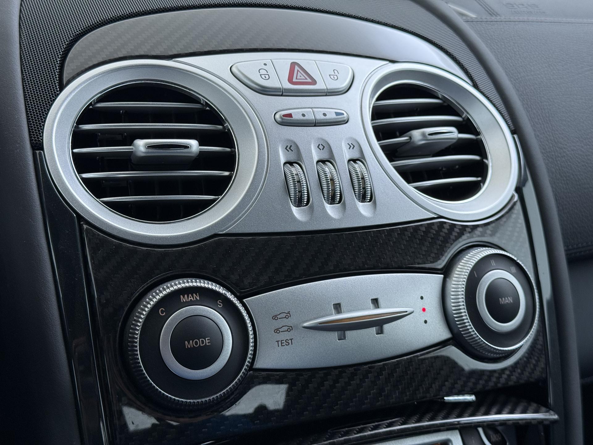 Mercedes-Benz SLR 5.4 V8 McLaren 25