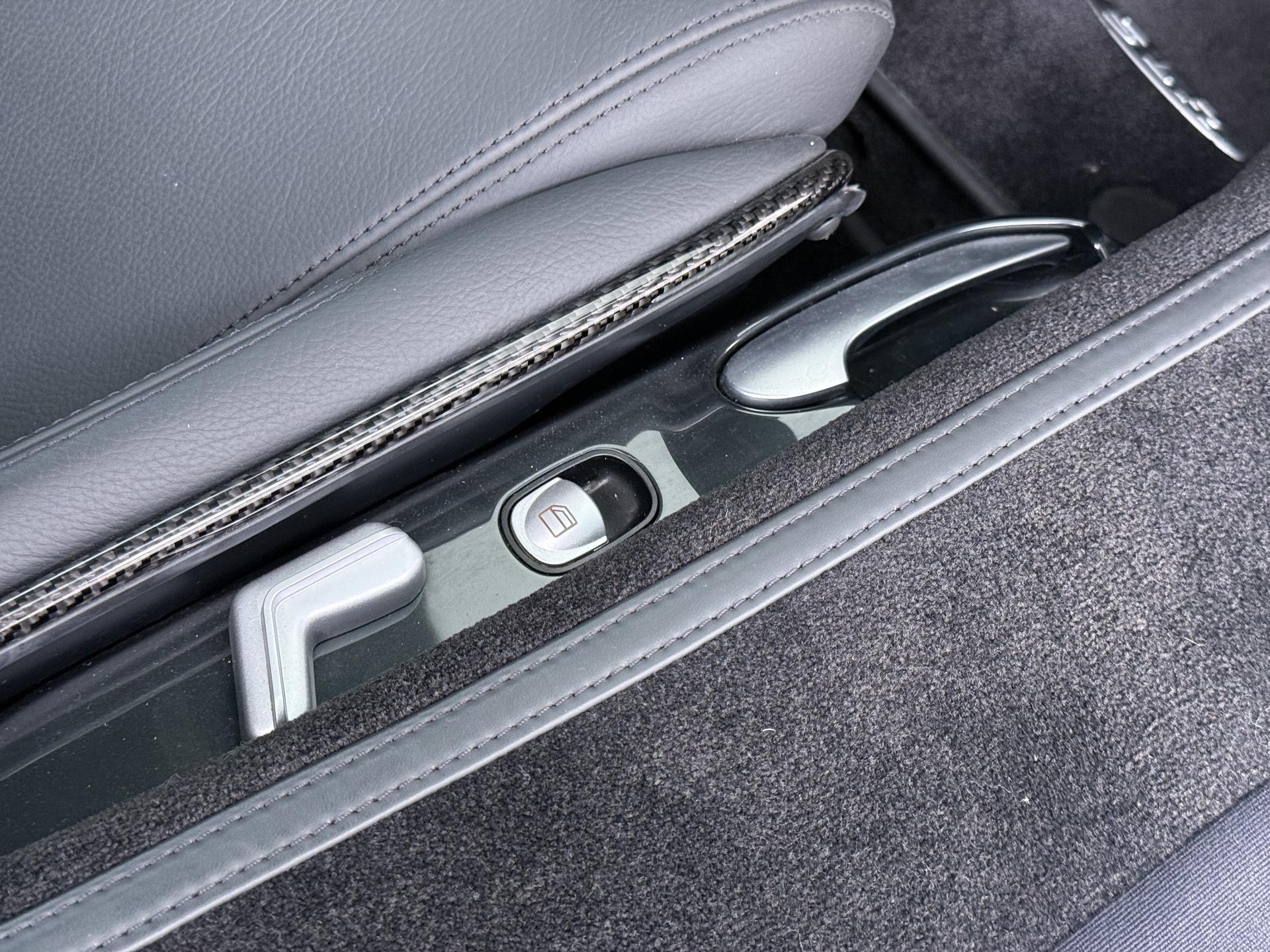 Mercedes-Benz SLR 5.4 V8 McLaren 34