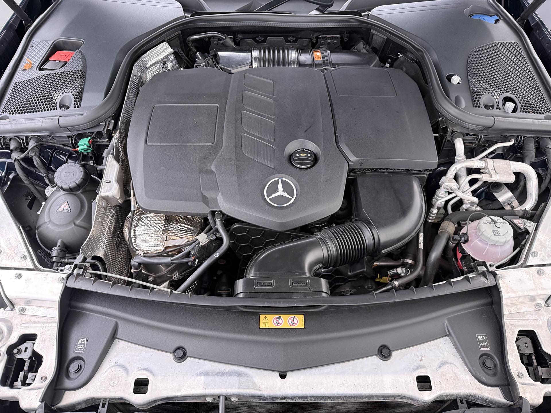 Mercedes-Benz E-klasse Estate 300 de AMG Line 18