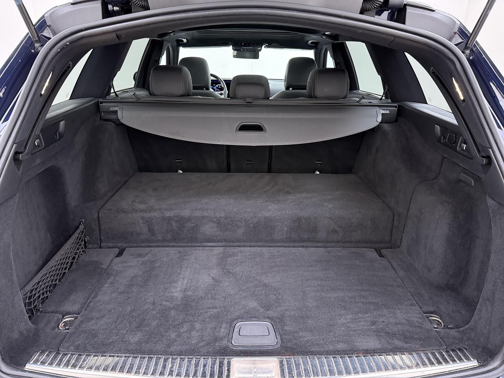 Mercedes-Benz E-klasse Estate 300 de AMG Line 25