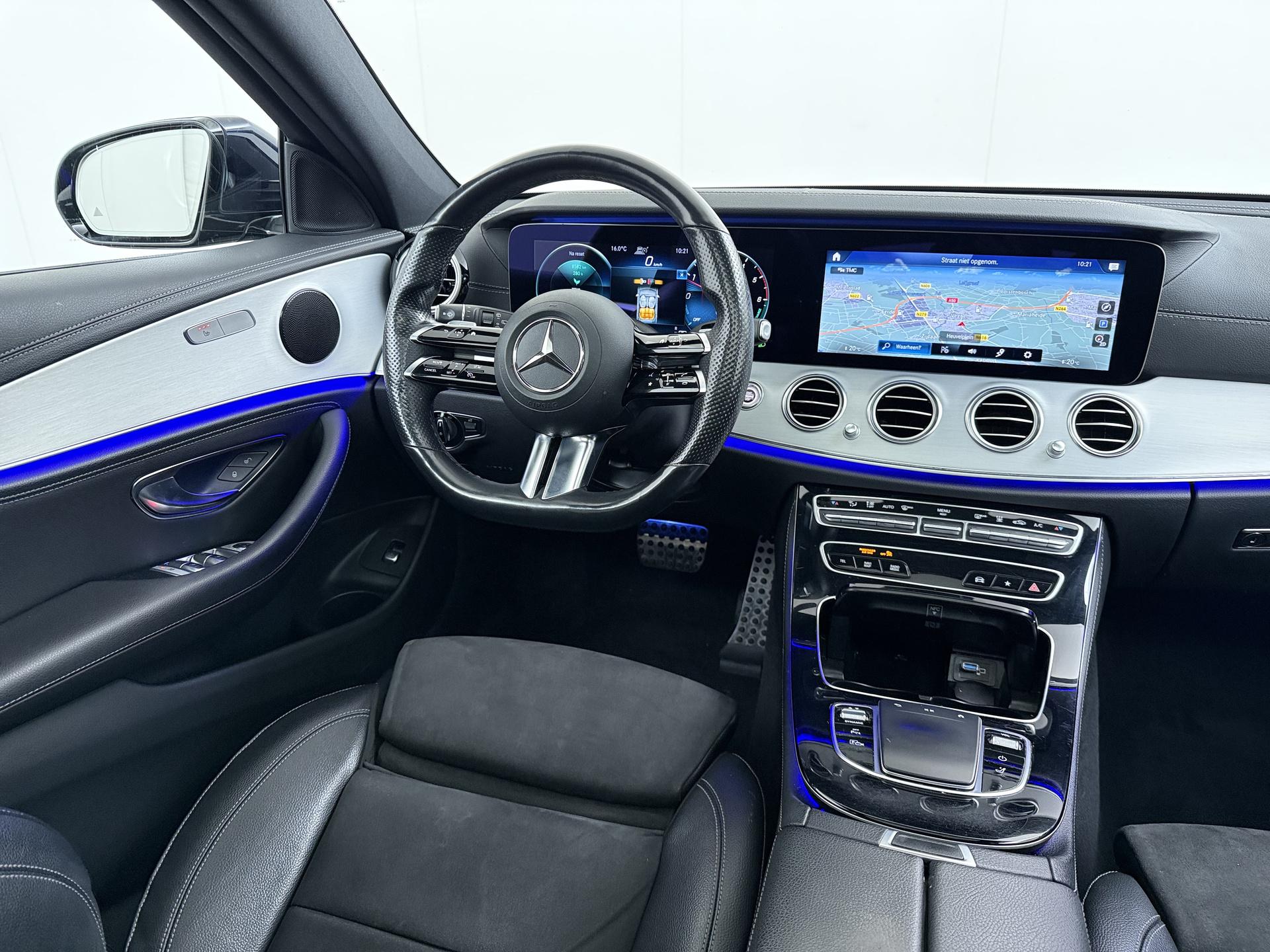 Mercedes-Benz E-klasse Estate 300 de AMG Line 27