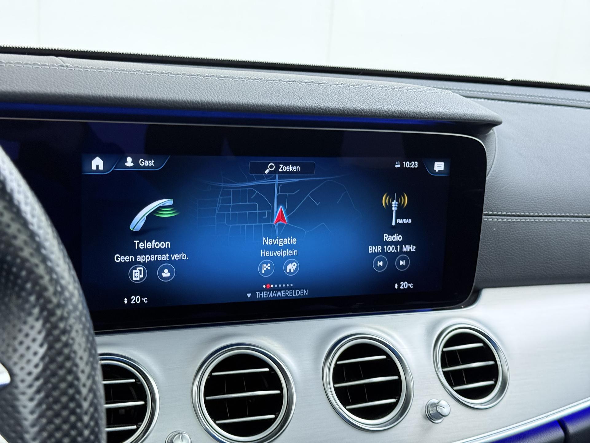 Mercedes-Benz E-klasse Estate 300 de AMG Line 31