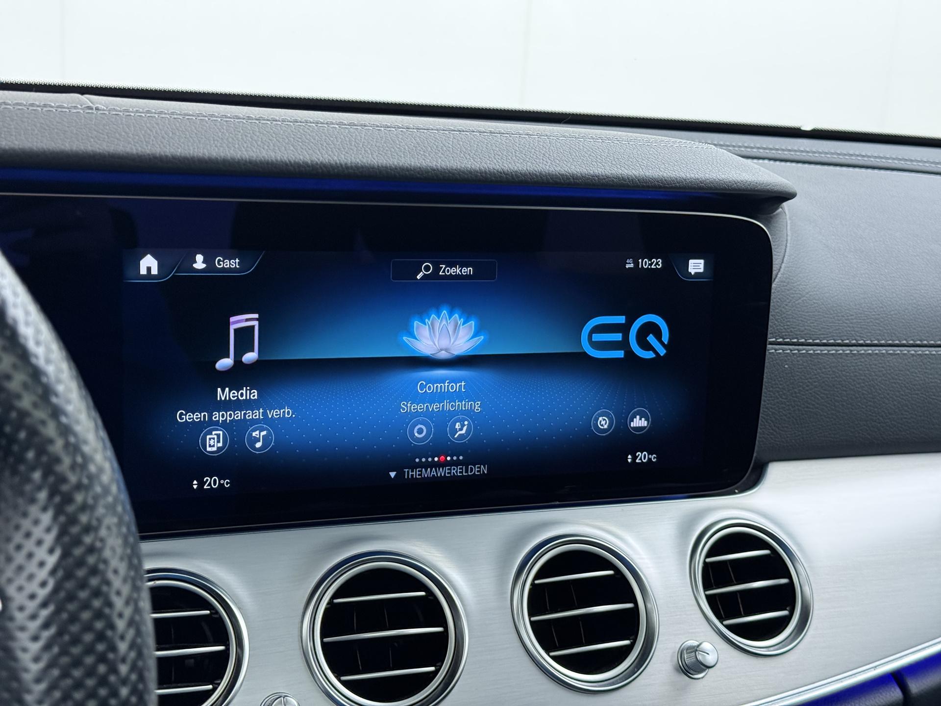 Mercedes-Benz E-klasse Estate 300 de AMG Line 32