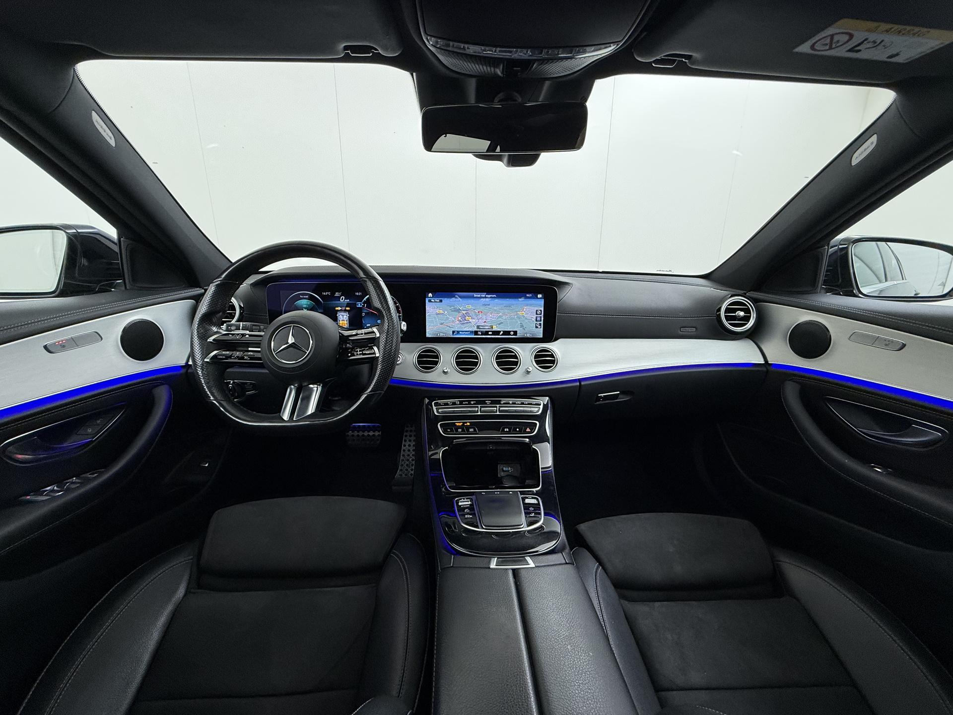 Mercedes-Benz E-klasse Estate 300 de AMG Line 4