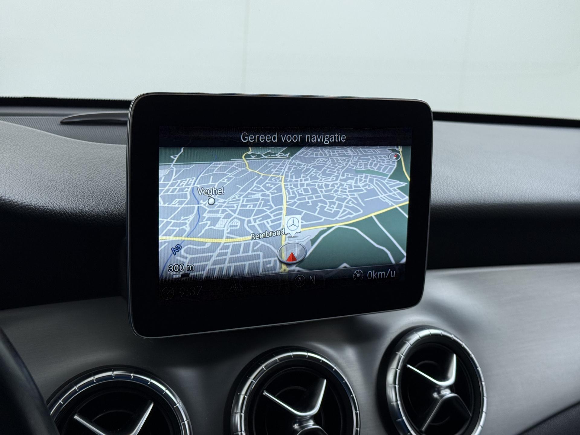 Mercedes-Benz CLA-klasse Shooting Brake 180 10