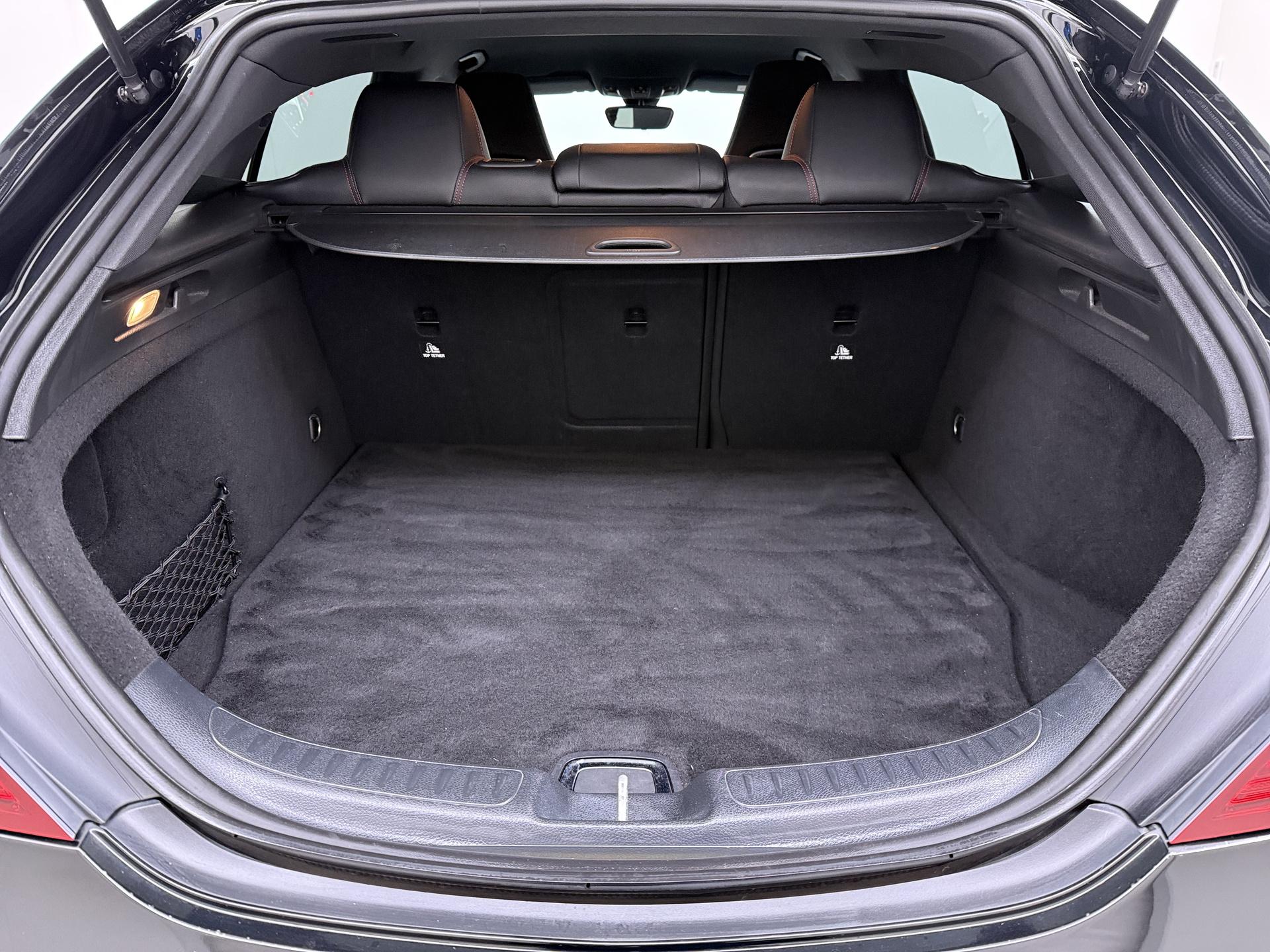 Mercedes-Benz CLA-klasse Shooting Brake 180 14