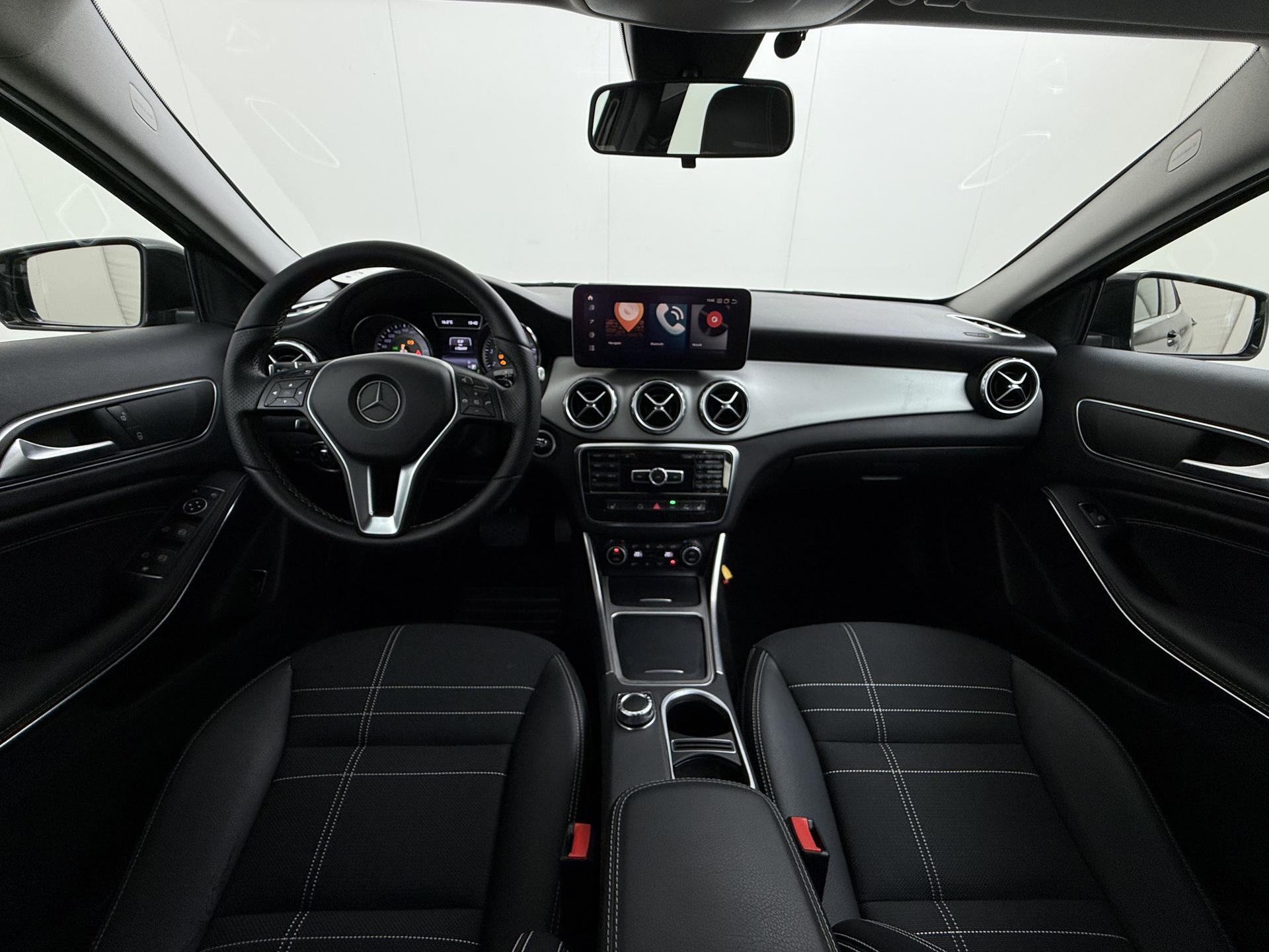 Mercedes-Benz GLA-klasse 200 Ambition 18