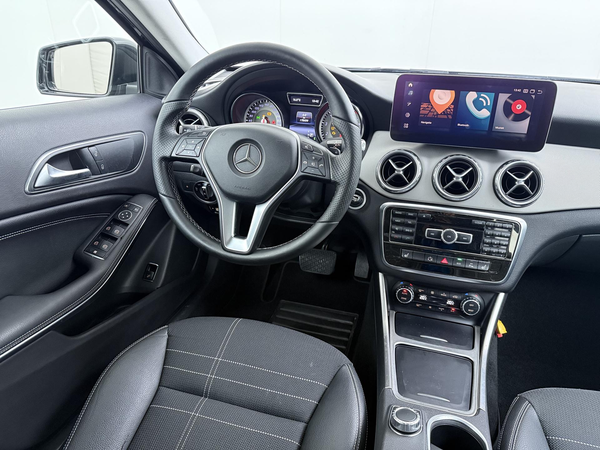 Mercedes-Benz GLA-klasse 200 Ambition 19