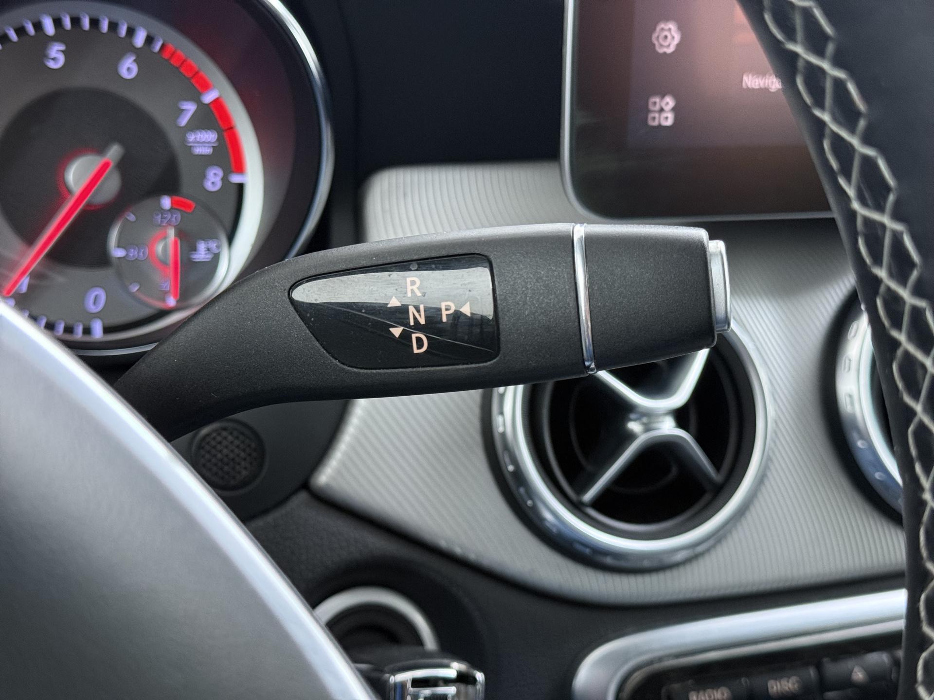 Mercedes-Benz GLA-klasse 200 Ambition 22