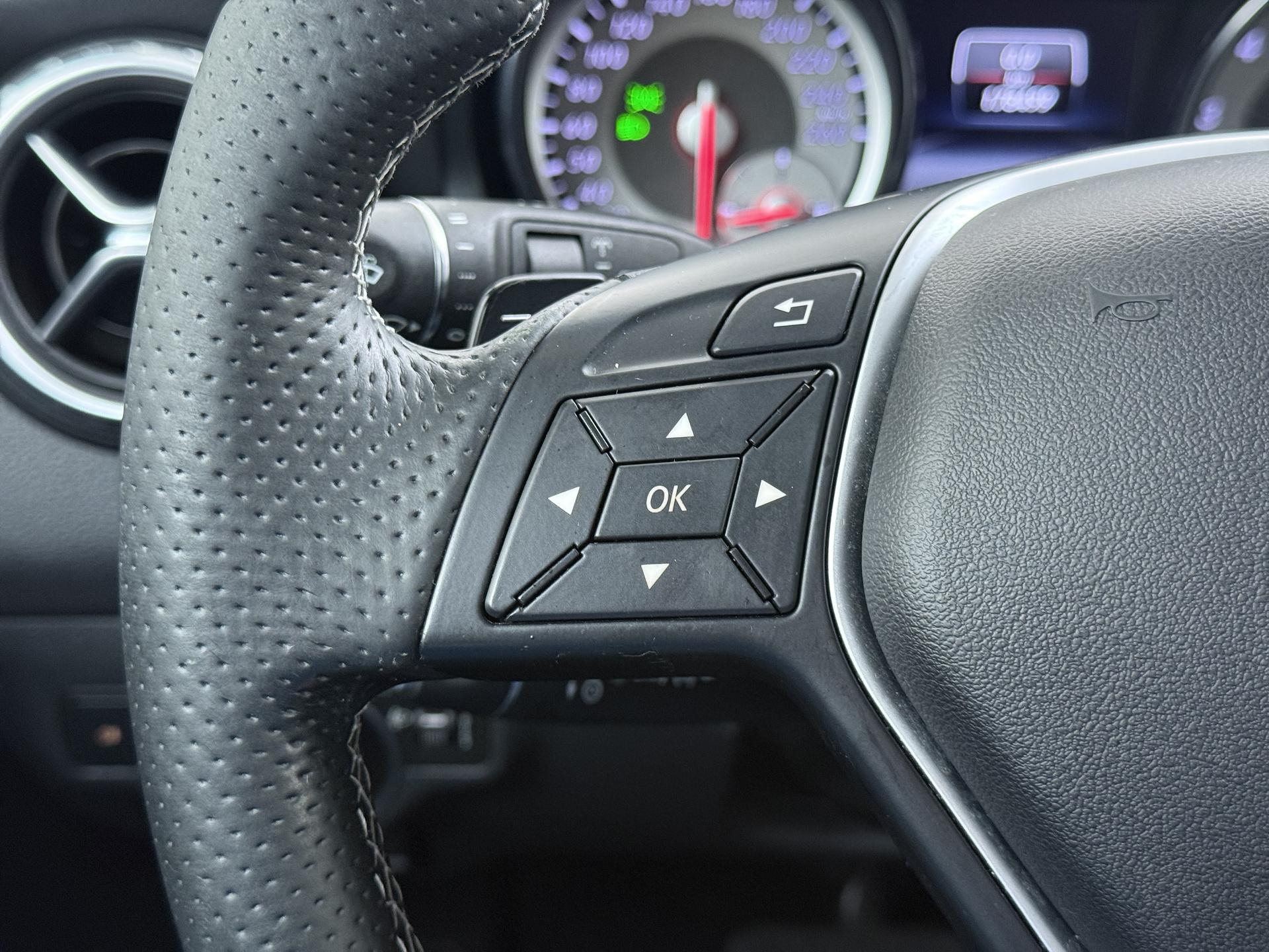 Mercedes-Benz GLA-klasse 200 Ambition 23