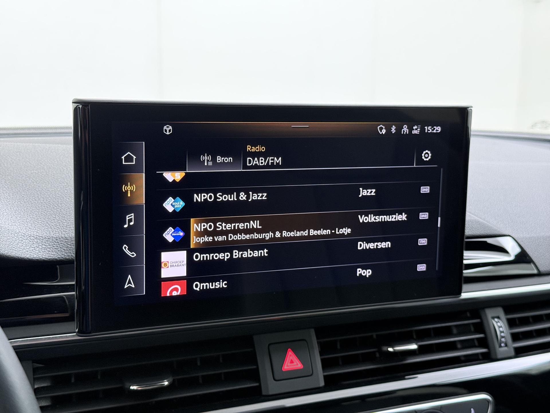 Audi A4 Avant 35 TFSI S edition Competition 32