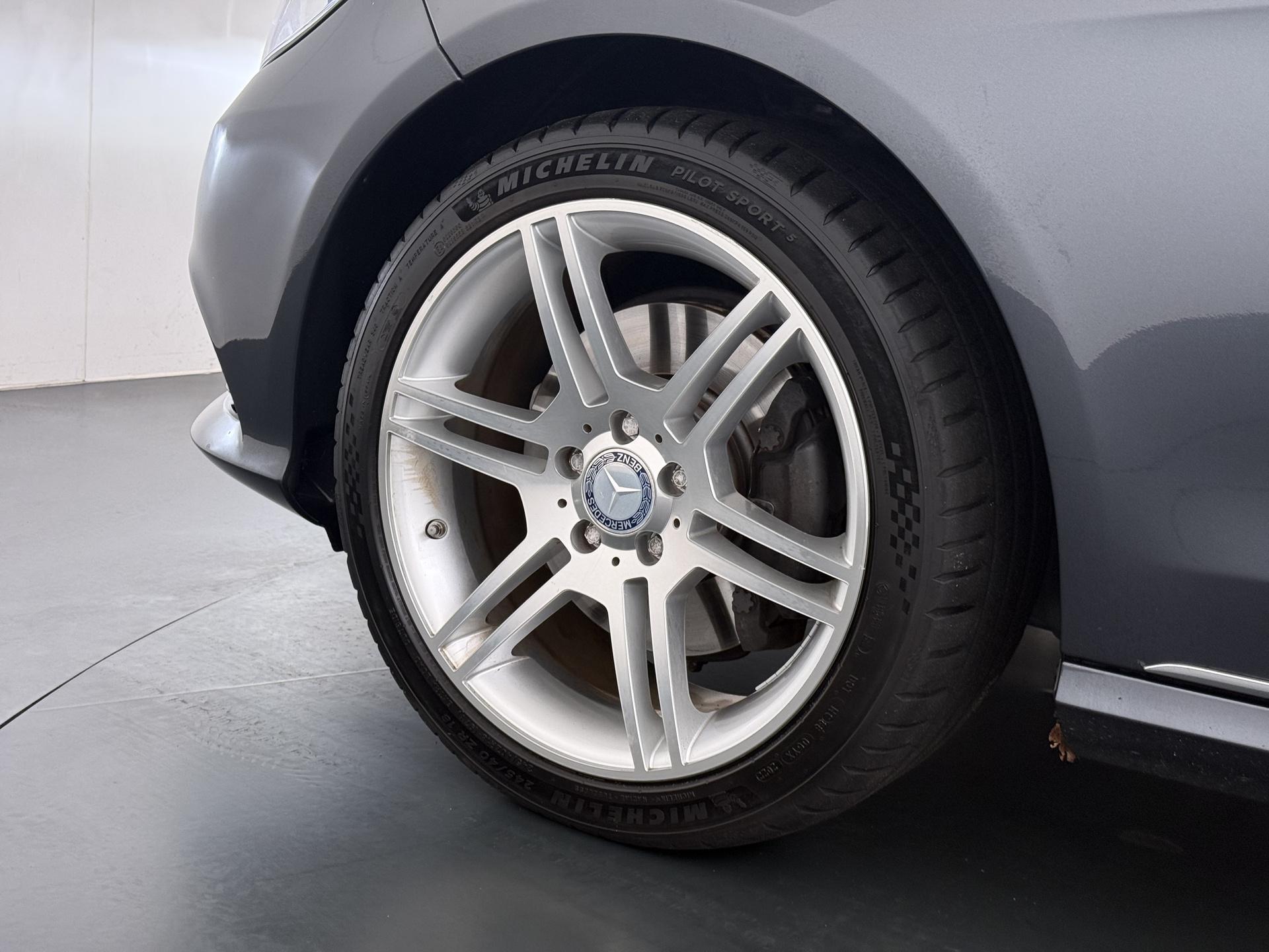 Mercedes-Benz E-klasse 350 4MATIC Prestige 14