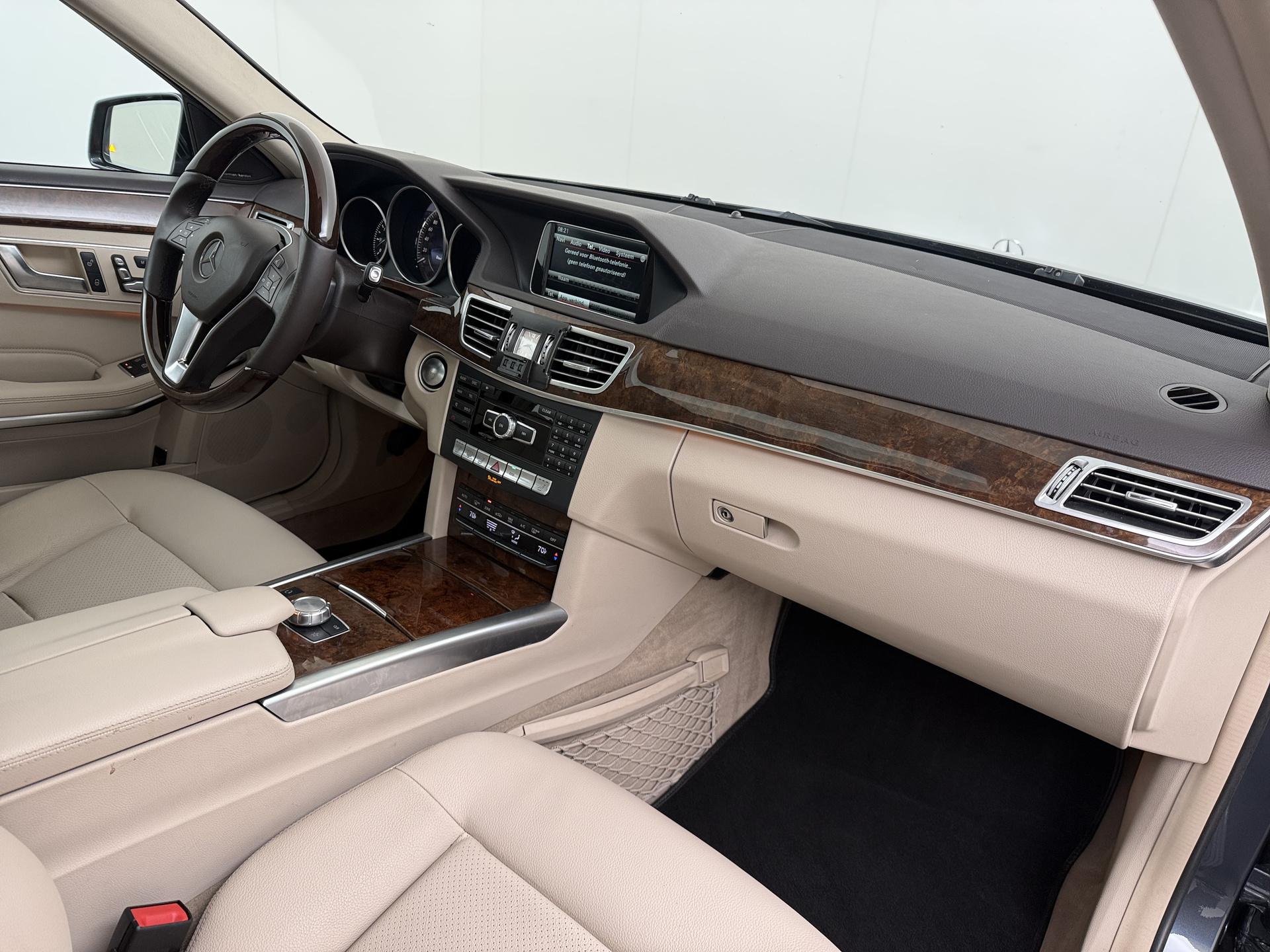Mercedes-Benz E-klasse 350 4MATIC Prestige 36