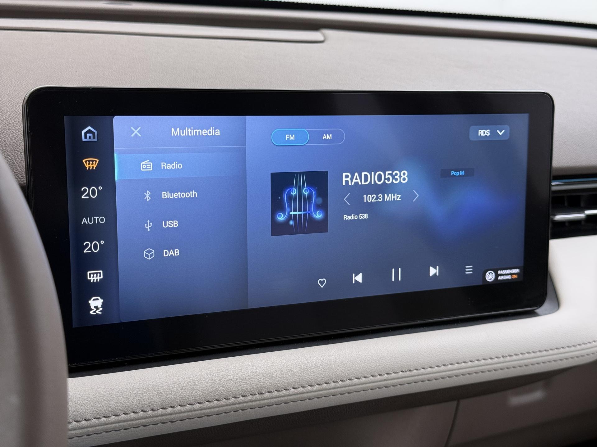 Aiways U5 63kWh Showroom 26