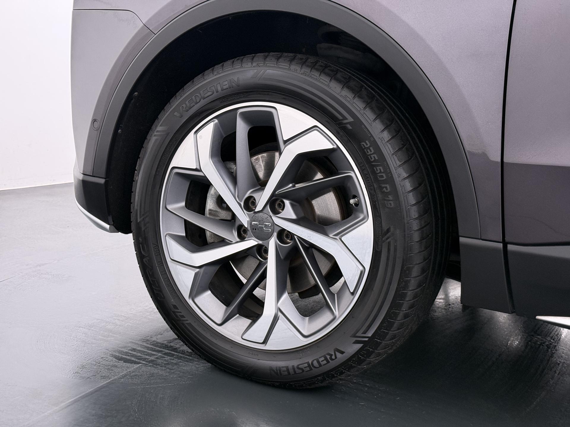 Aiways U5 63kWh Showroom 7