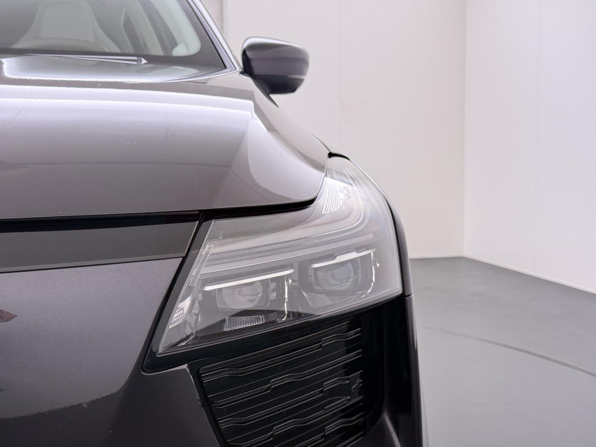 Aiways U5 63kWh Showroom 9