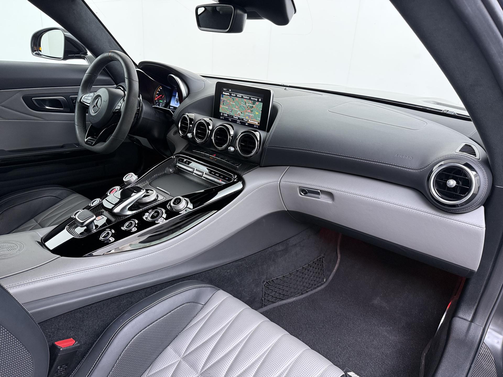 Mercedes-Benz AMG GT Roadster 4.0 C 10