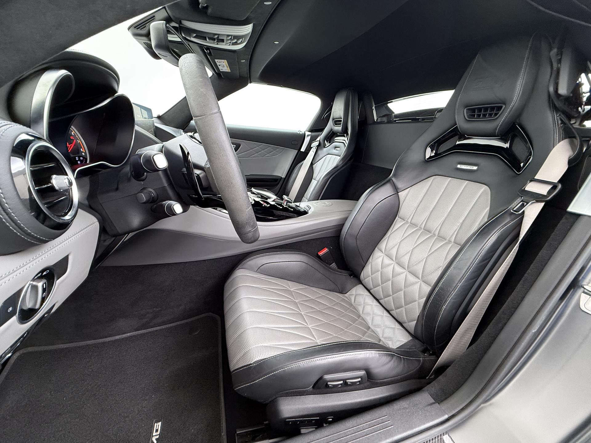 Mercedes-Benz AMG GT Roadster 4.0 C 12