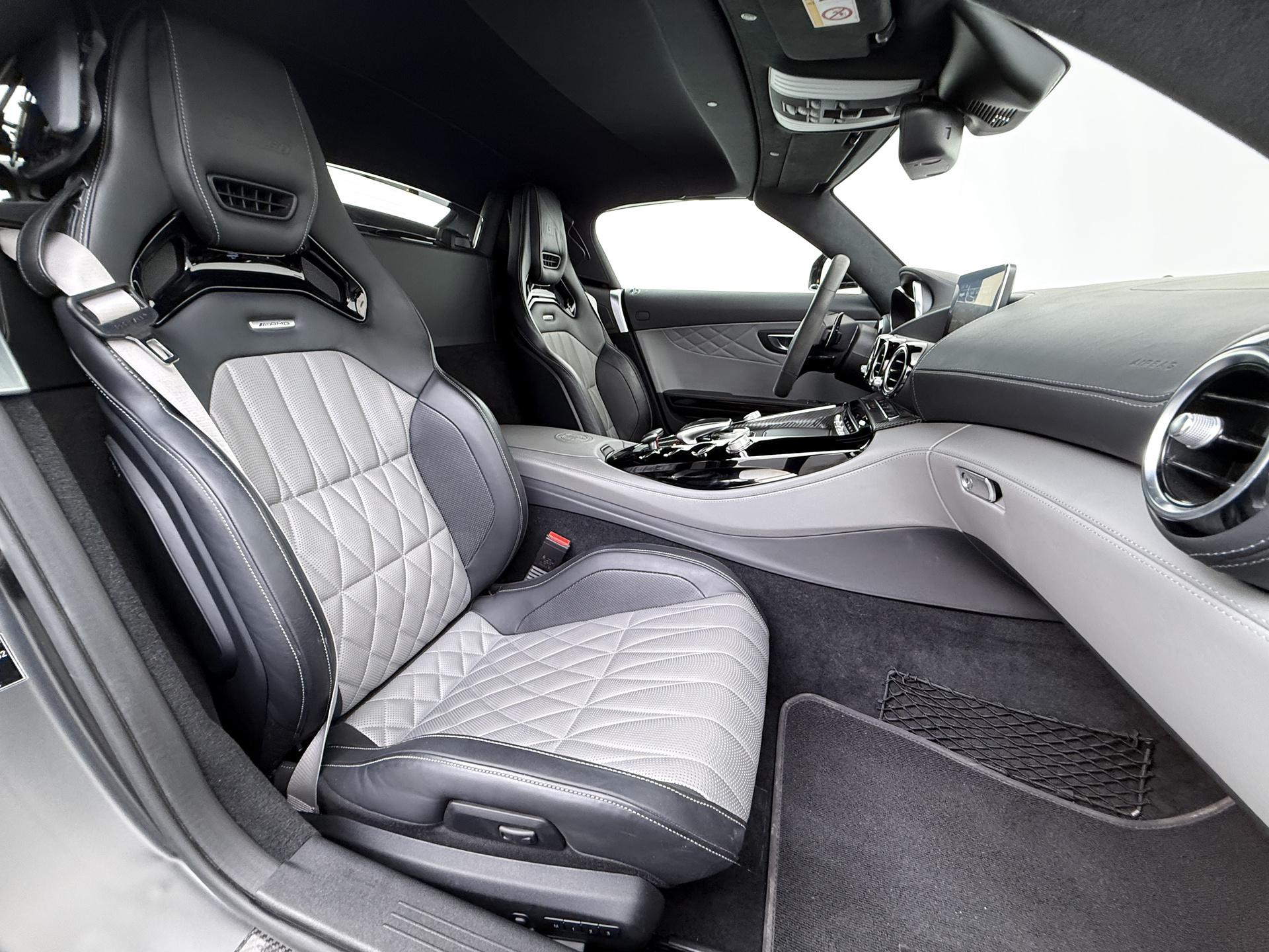 Mercedes-Benz AMG GT Roadster 4.0 C 14