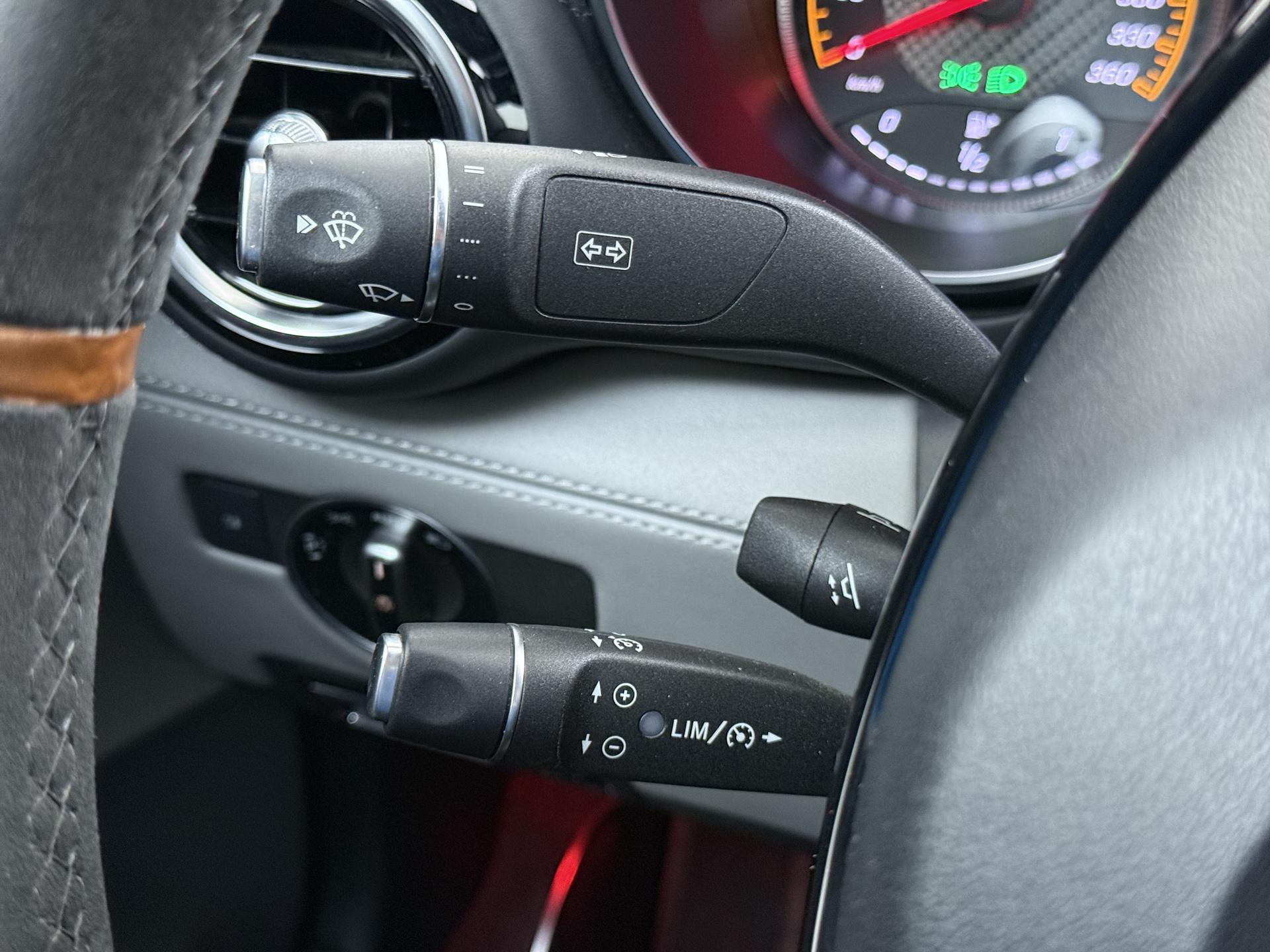 Mercedes-Benz AMG GT Roadster 4.0 C 27