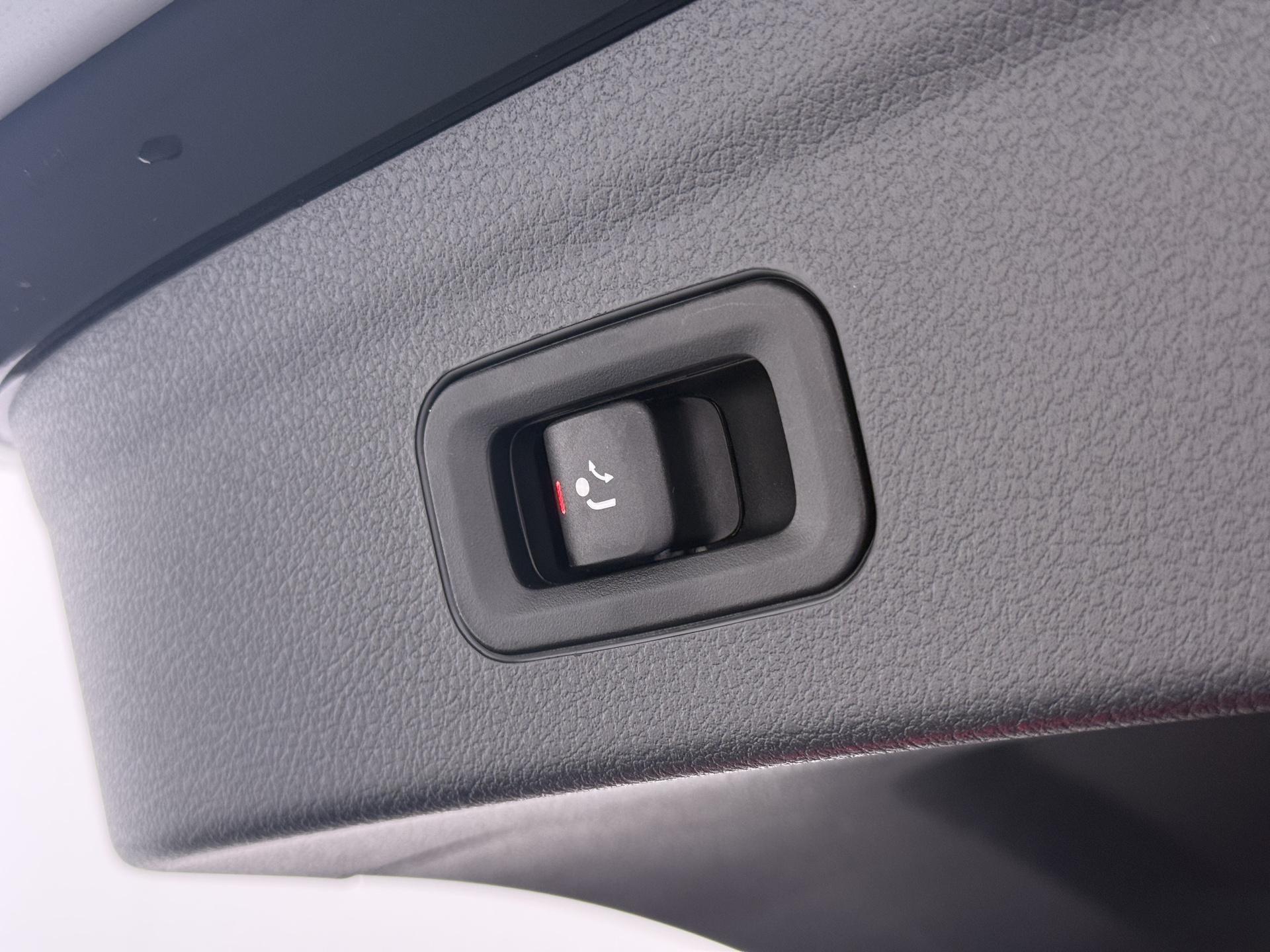 Mercedes-Benz GLE-klasse GLE 400 e 4MATIC AMG Line 19