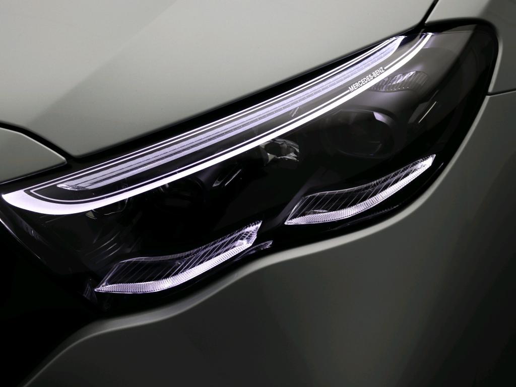 Mercedes-Benz E-klasse 300 e Sport Edition 13