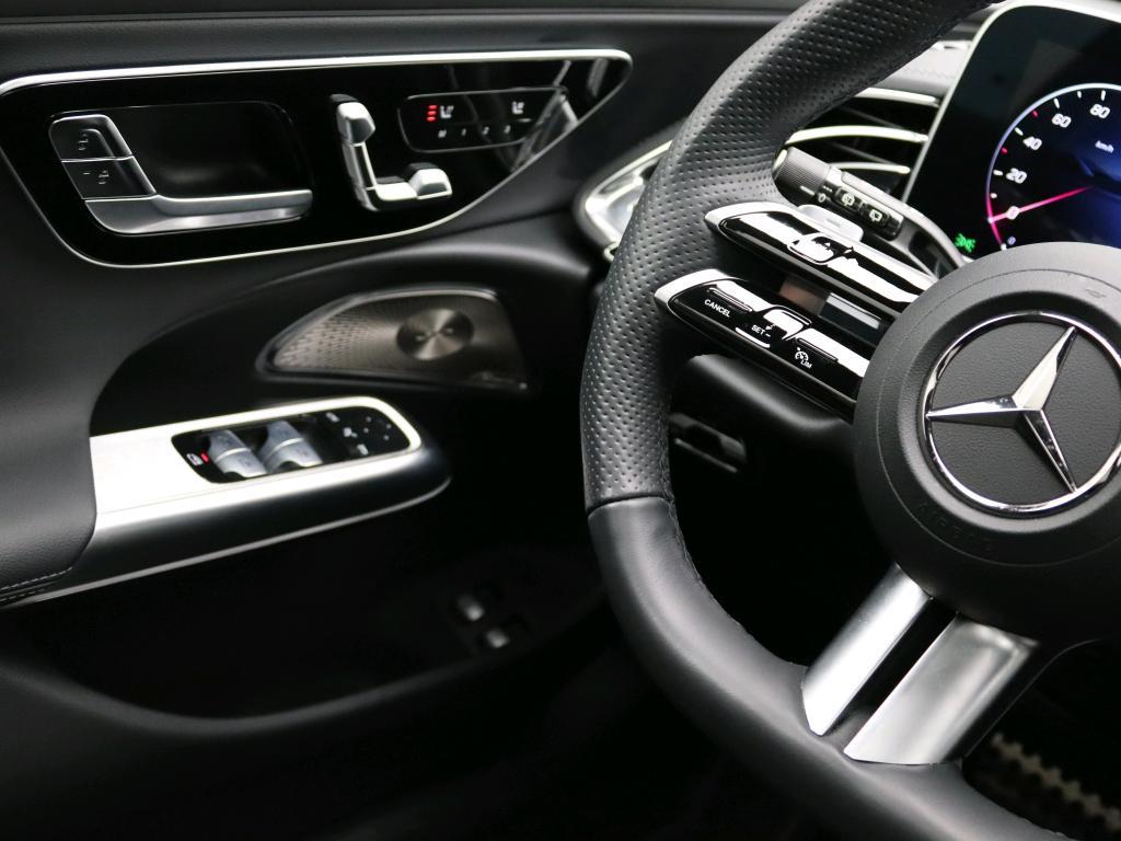 Mercedes-Benz E-klasse Estate 300 e Sport Edition 6