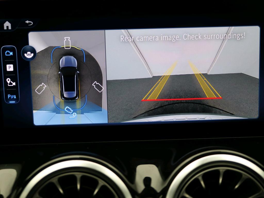 Mercedes-Benz GLA-klasse 250 e AMG Business Solution 13