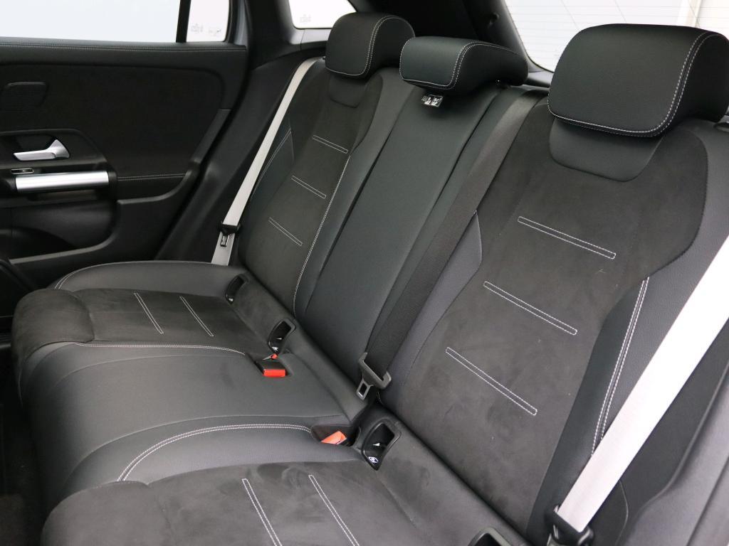 Mercedes-Benz GLA-klasse 250 e AMG Business Solution 8