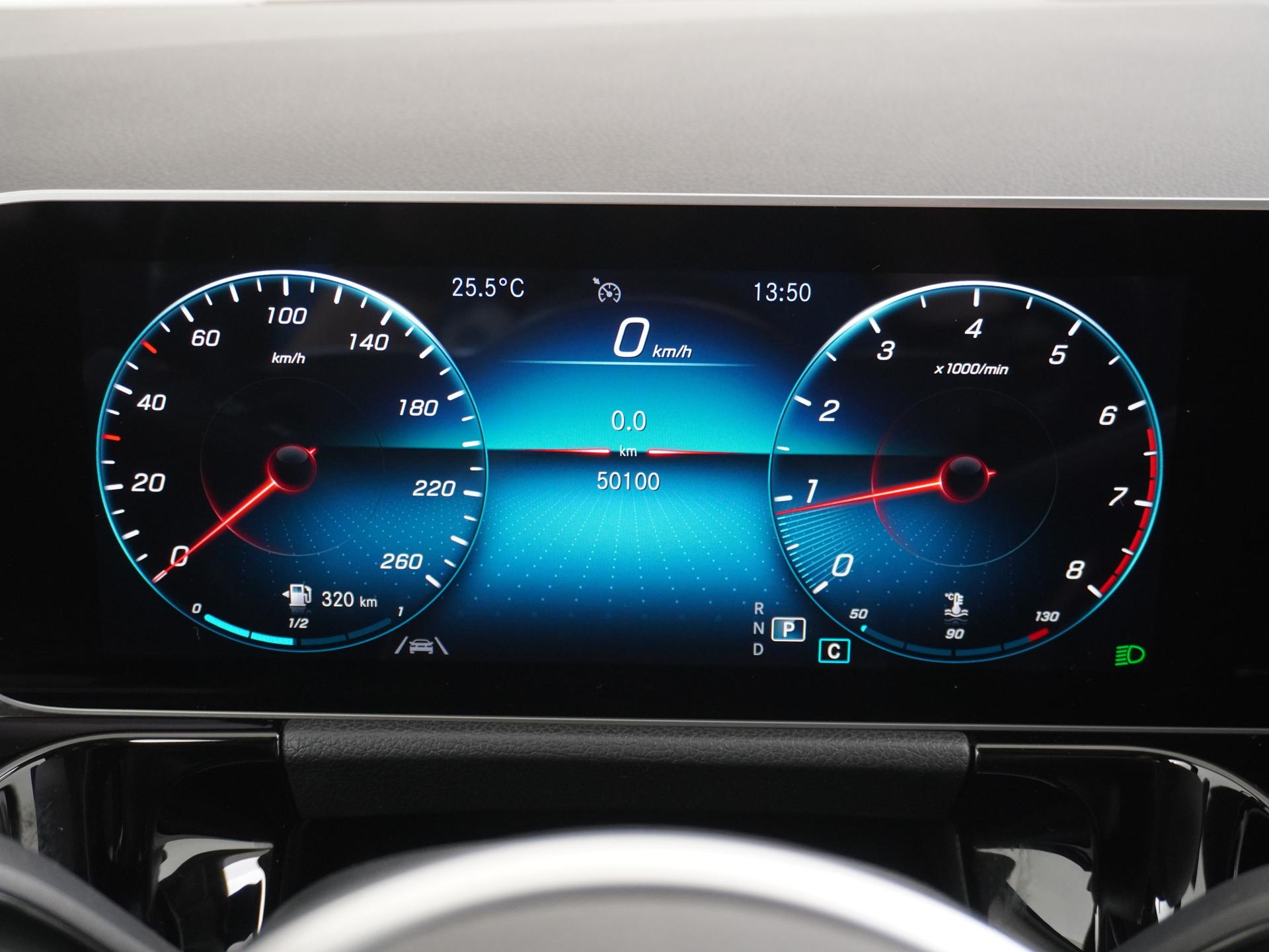 Mercedes-Benz B-klasse 220 4MATIC 11