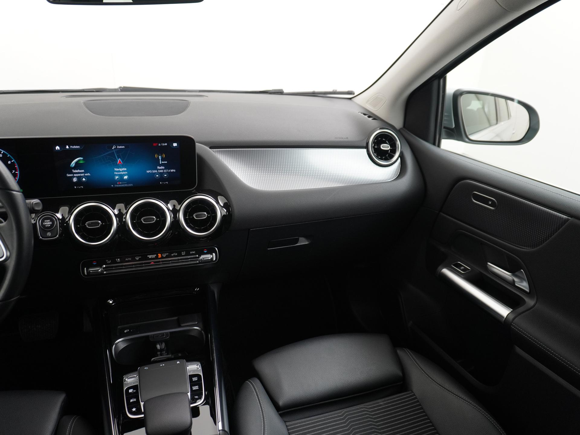 Mercedes-Benz B-klasse 220 4MATIC 22