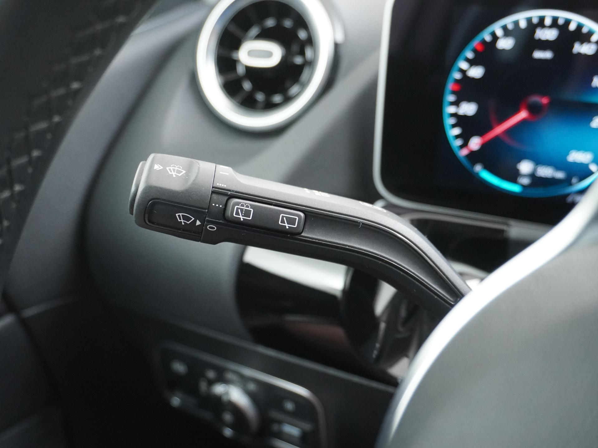 Mercedes-Benz B-klasse 220 4MATIC 24