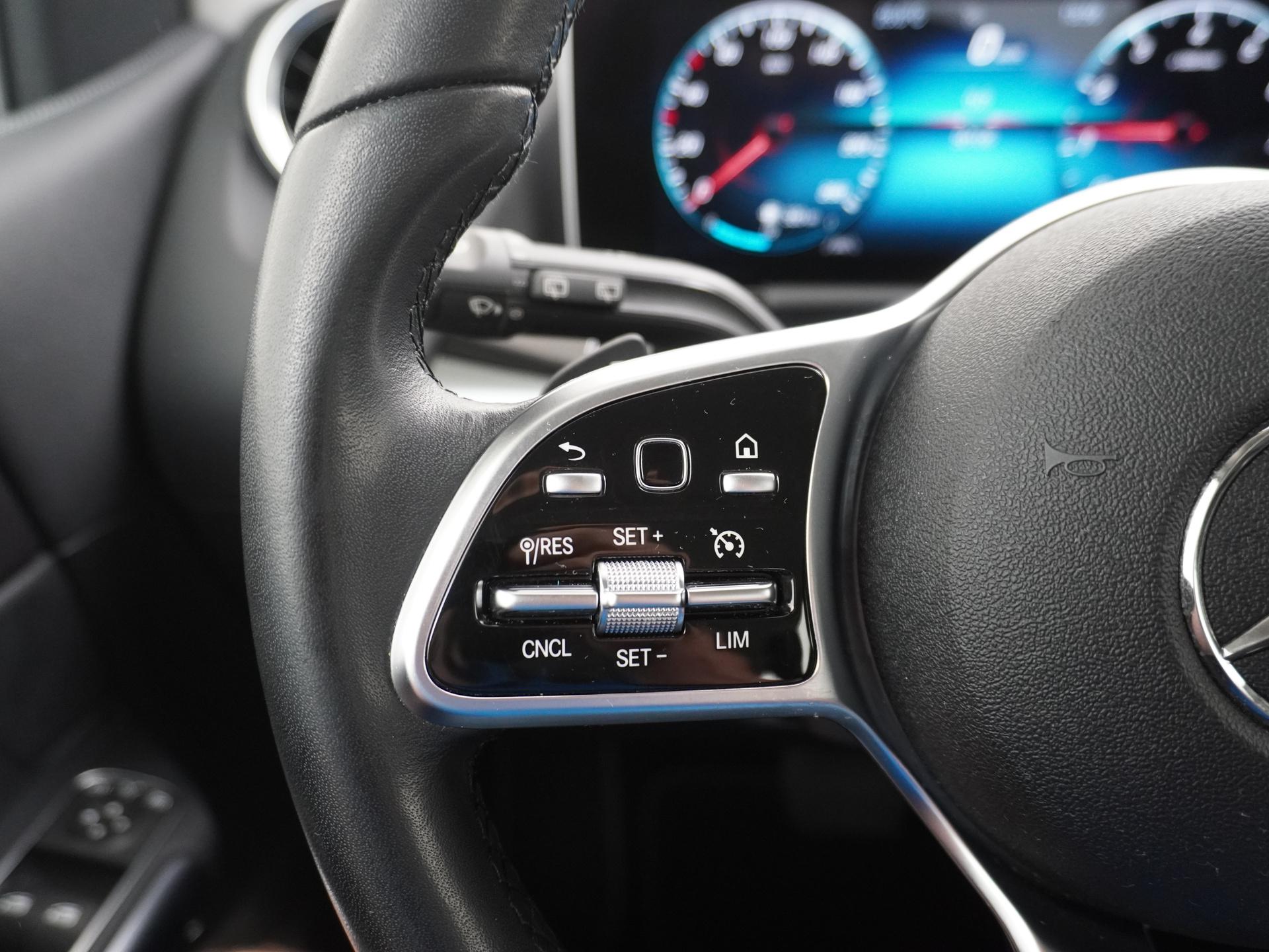 Mercedes-Benz B-klasse 220 4MATIC 26